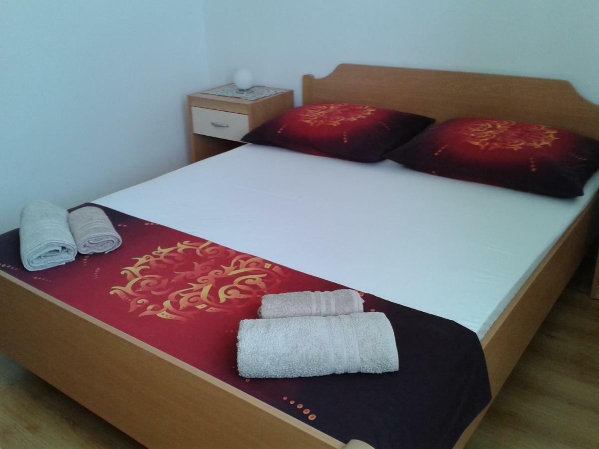 Apartments Renko Stari Grad Kültér fotó